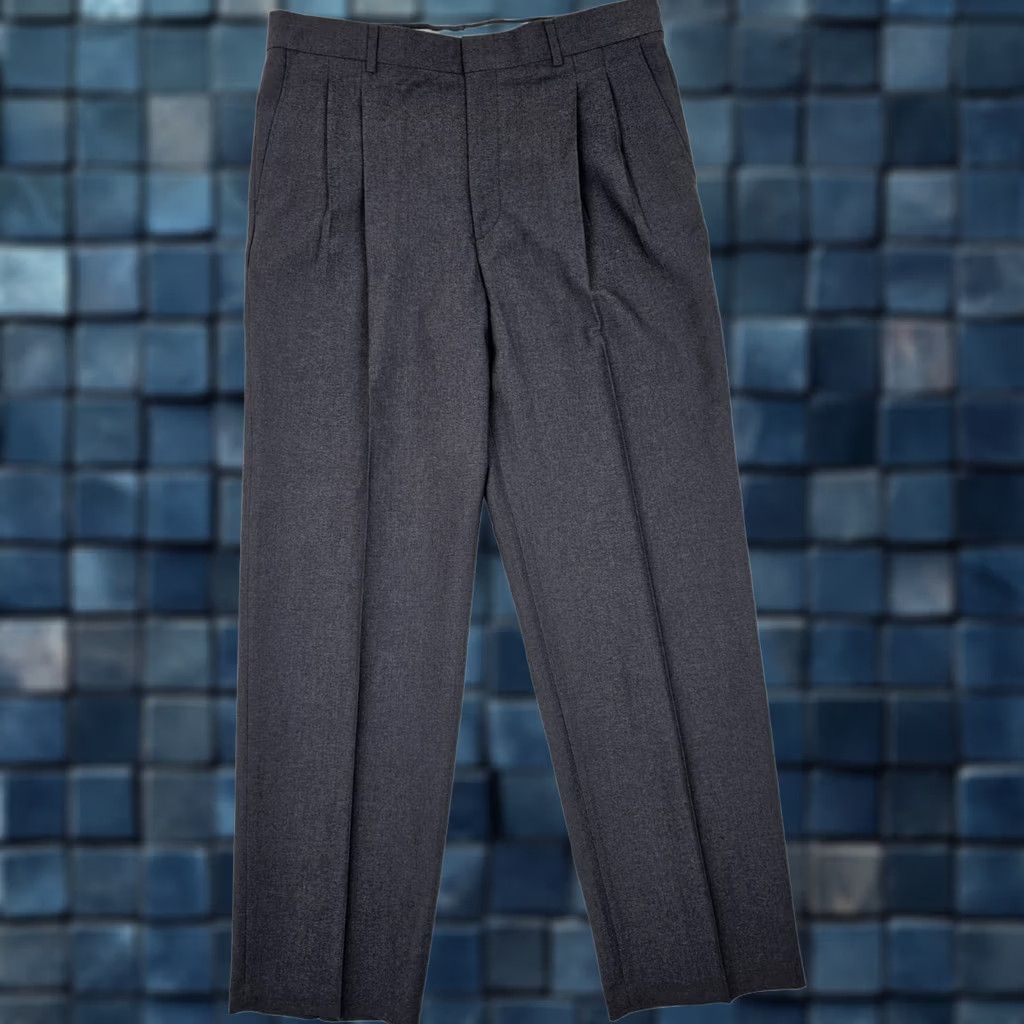 Levi's Vtg Levi's Travelers Wool Blend Pleated Dress Pants Men 35x31 Gray EUC - Casual, Formal, Travel, Dress Pants, Levi's, Vintage, 90s, Mens Size US 35 - 1 Thumbnail