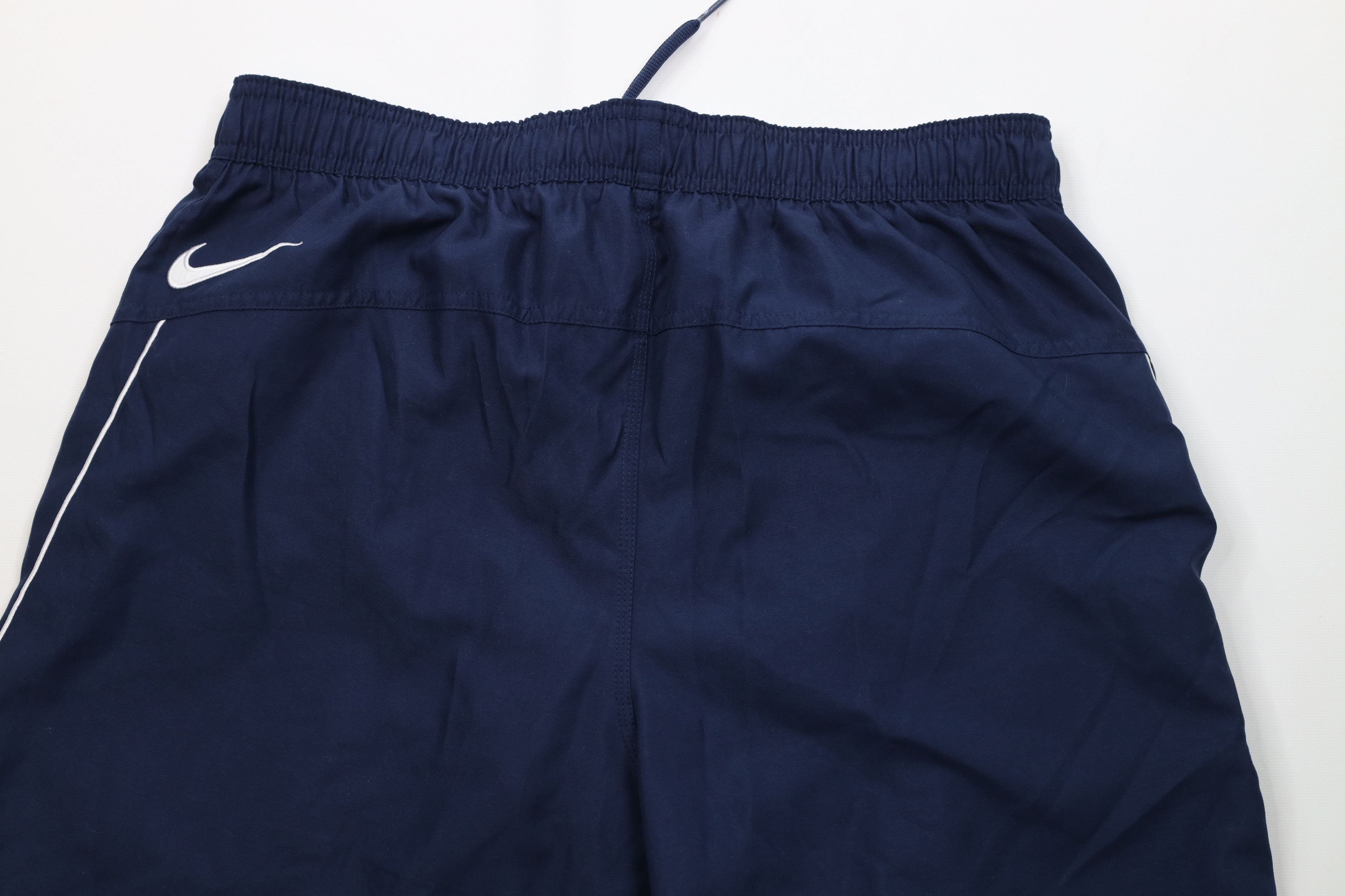 Nike Vintage Nike Scott Big Swoosh Above Knee Lined Cargo Shorts Size US 36 / EU 52 - 10 Thumbnail