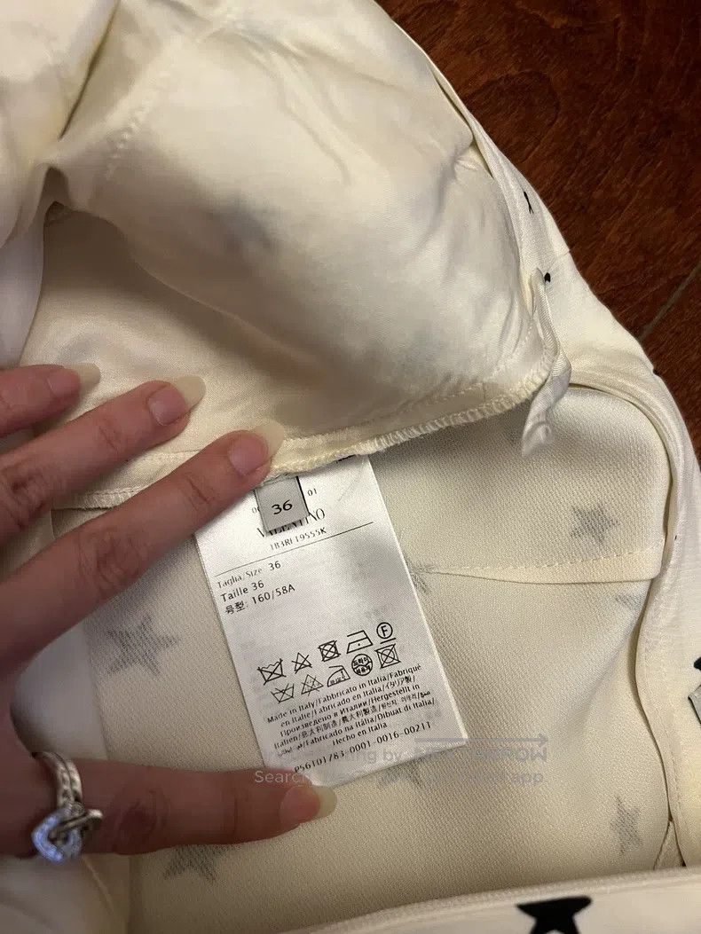 Valentino Valentino White star shorts Size 35" - 5 Thumbnail