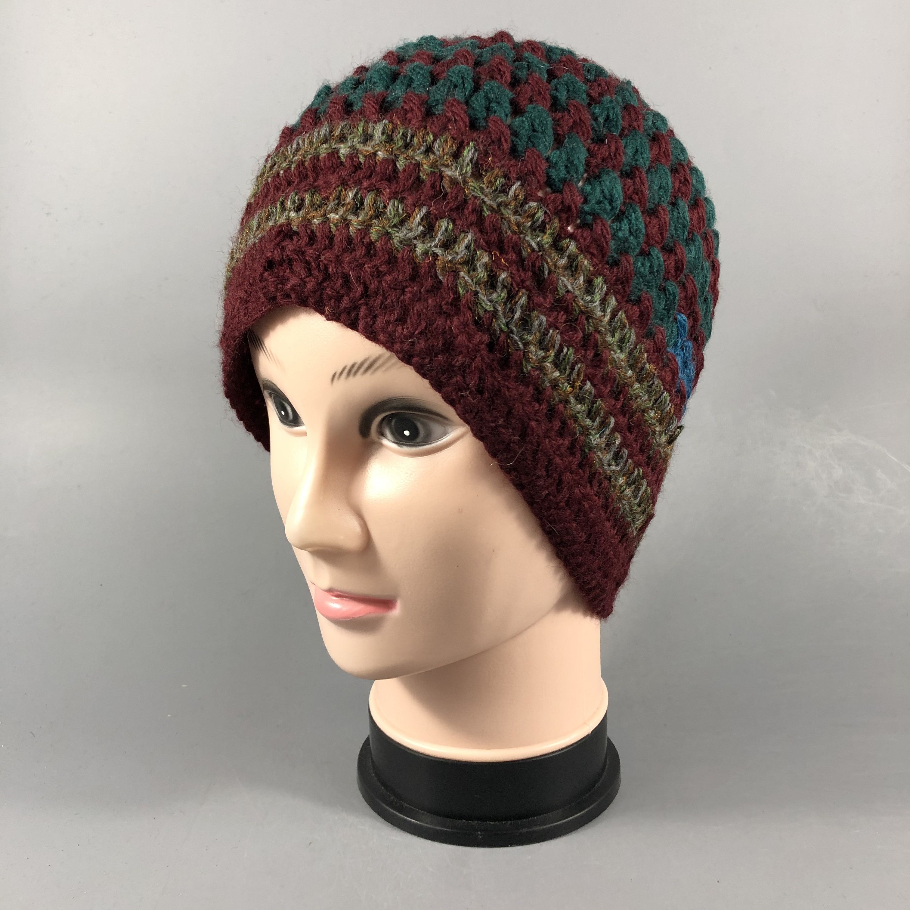 Japanese Brand Japanese Brand Crochet Beanie Snowcap Hat Size ONE SIZE - 2 Thumbnail