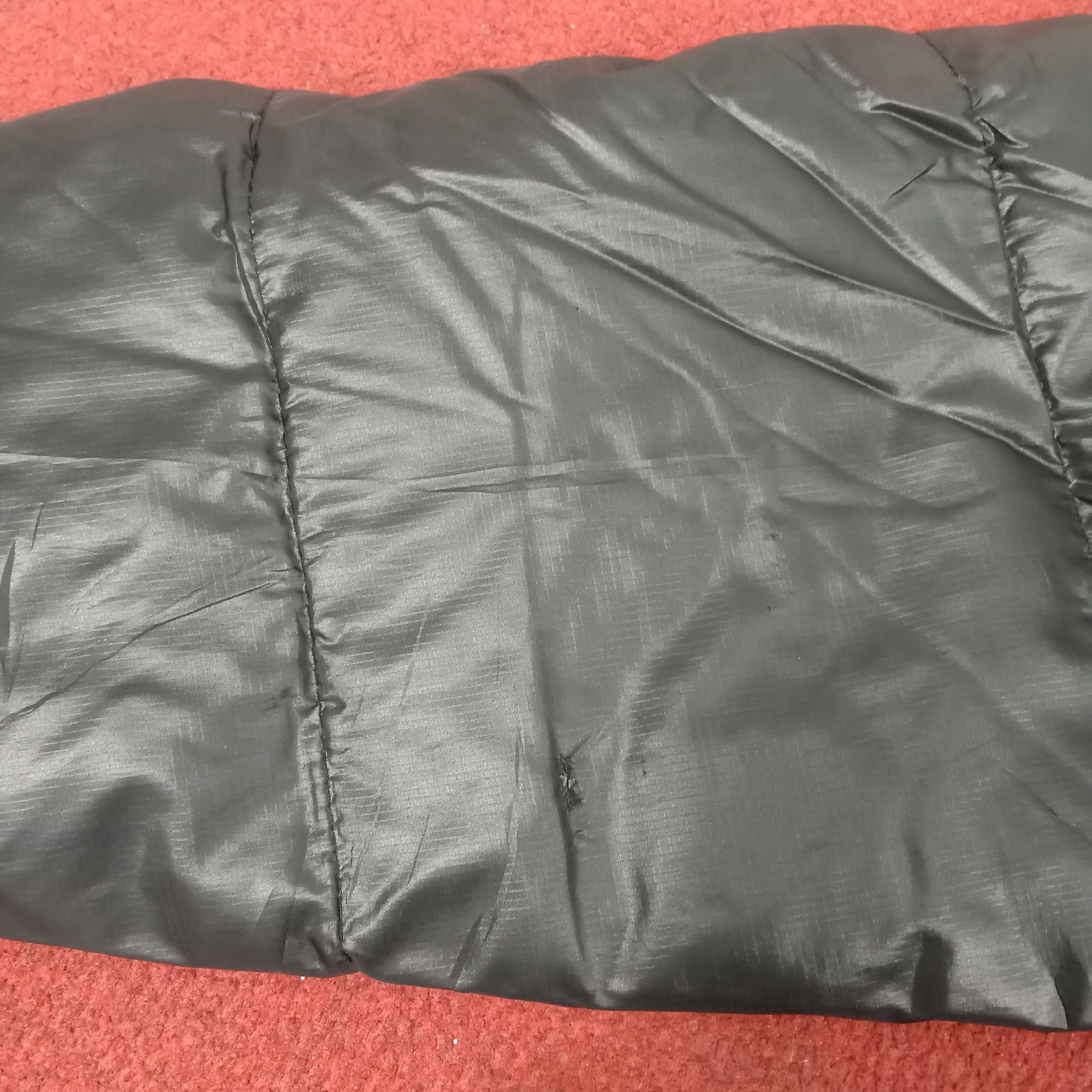 Vintage The North Face Small Logo Design Puffer Jacket dp1 Size US L / EU 52-54 / 3 - 8 Thumbnail
