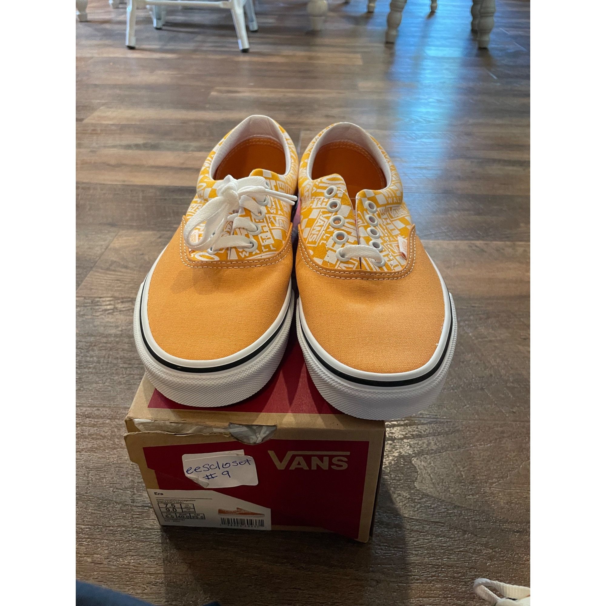 Vans Vans Era Off The Wall Golden Nugget VN0A54F13S61 Men’s 7.5 W Size US 7.5 / EU 40-41 - 4 Thumbnail