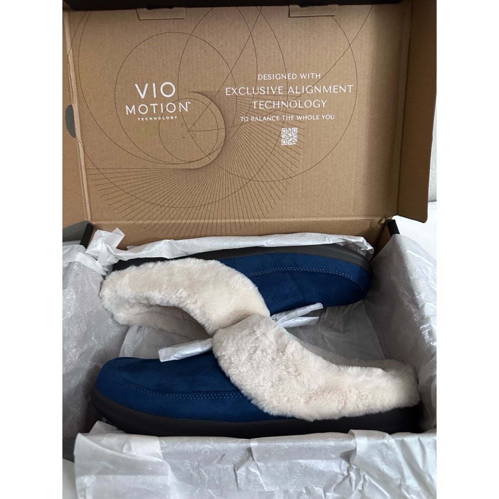 Vionic Vionic Perrin Slip-On Cozy Slipper Womens 8.5M Dark Blue Size US 8.5 / IT 38.5 - 7 Thumbnail