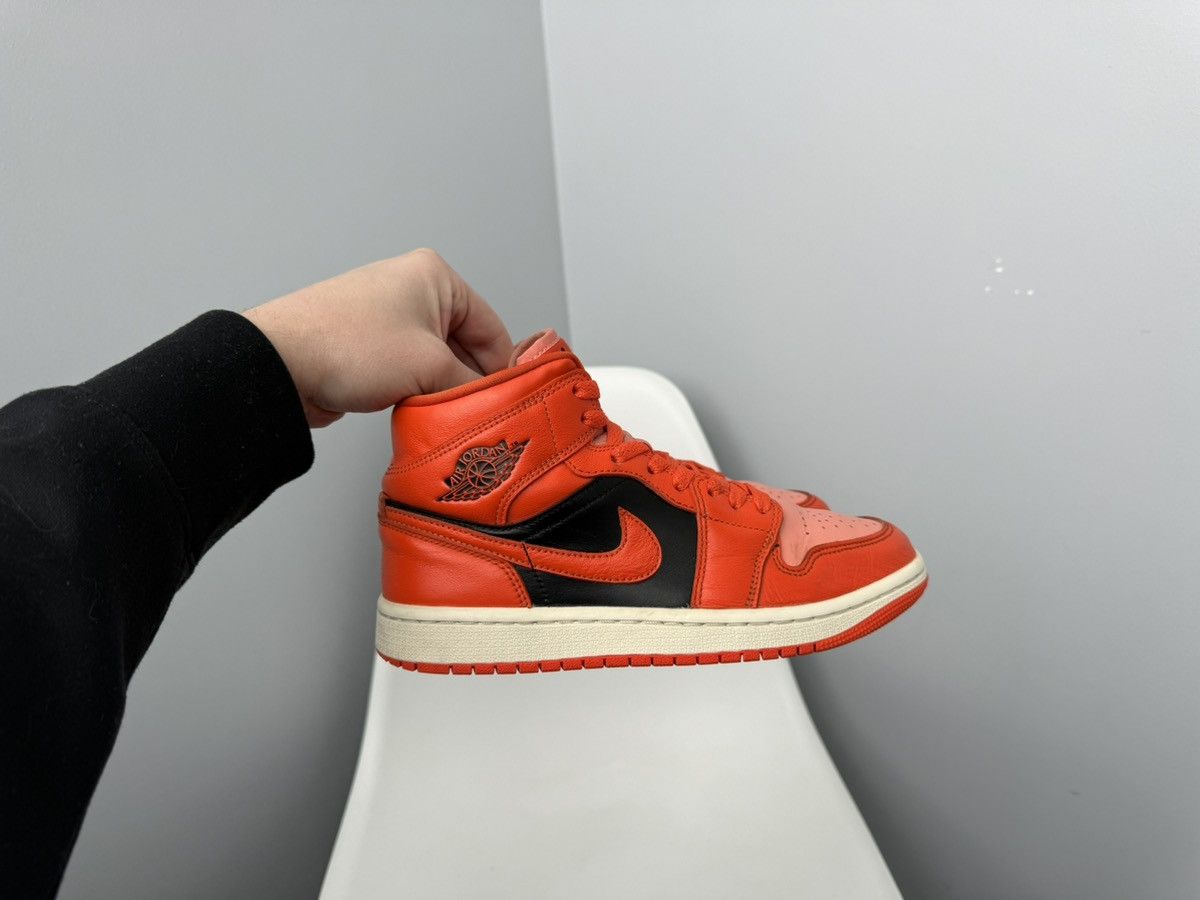Nike Nike Air Jordan 1 Mid Sneakers Size US 7 / IT 37 - 6 Thumbnail