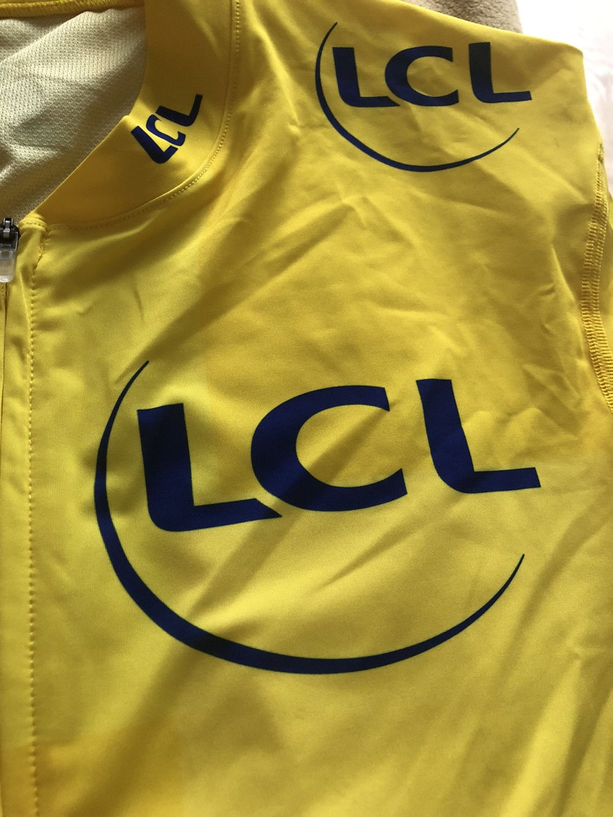Vintage TOUR DE FRANCE 2018 YELLOW JERSEY LE COQ SPORTIF Size US L / EU 52-54 / 3 - 6 Thumbnail