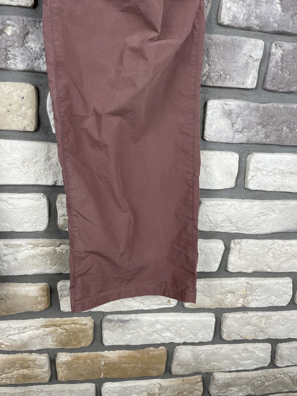 Arc'teryx × Designer Arcteryx arc’teryx pants shorts leggings Size 25" / US 0 / IT 36 - 4 Thumbnail