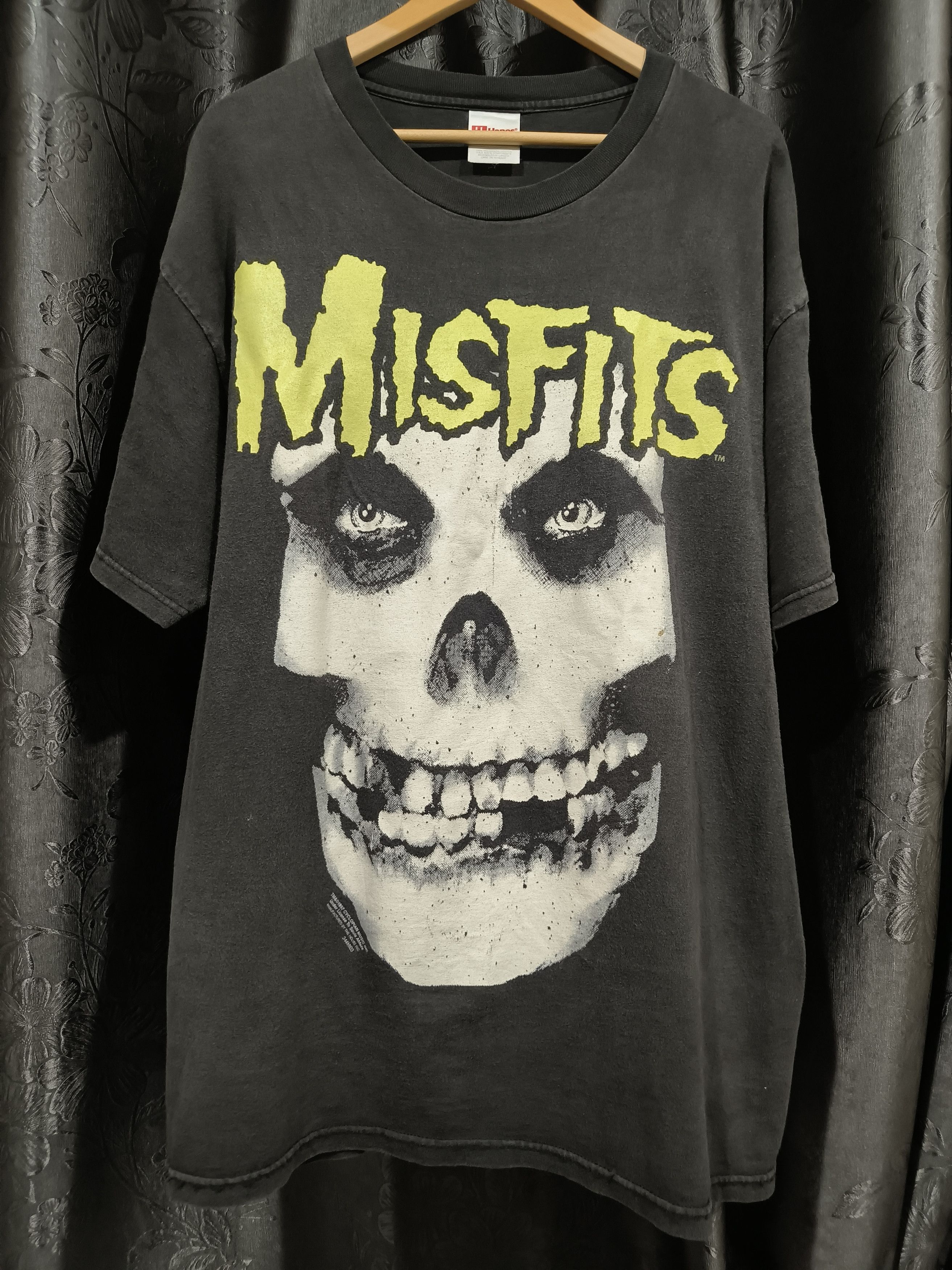 Misfits Vintage 90s Misfits "Cyclopean music" Souls ablaze shirt Size US XL / EU 56 / 4 - 1 Thumbnail