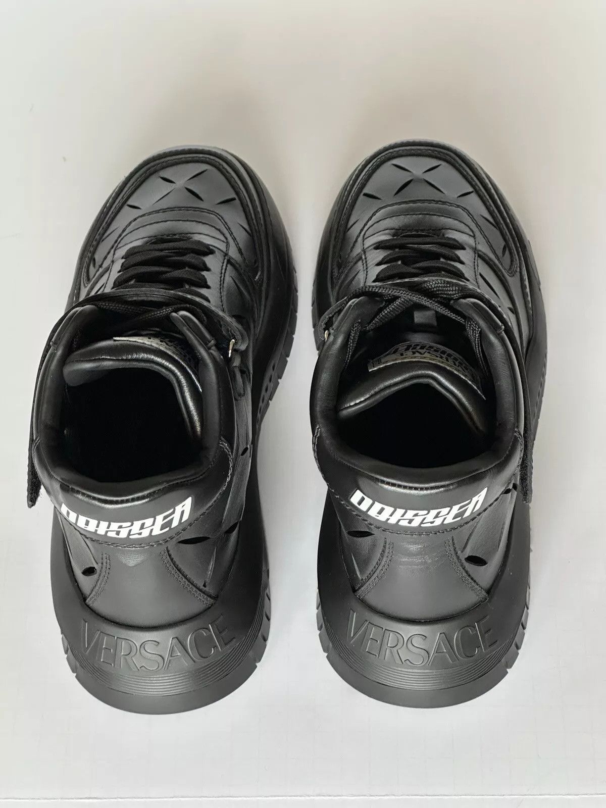 Versace VERSACE High Top Cut Out Leather Logo Fashion Sneakers Size US 11 / EU 44 - 11 Thumbnail