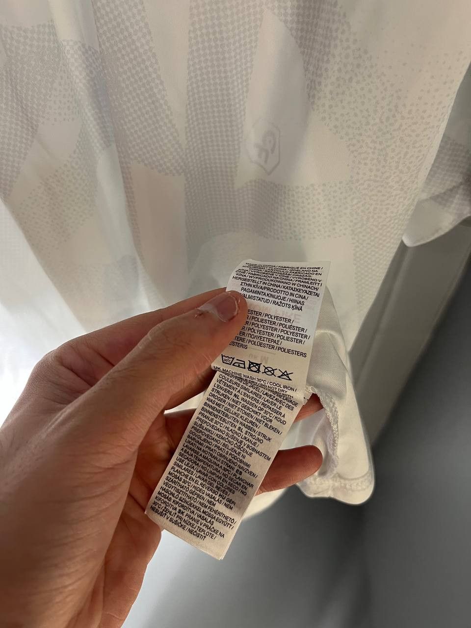 Vintage VINTAGE CLASSICOS DE FUTEBOL ENGLAND RUGBY SOCCER JERSEY Y2K Size US M / EU 48-50 / 2 - 5 Thumbnail