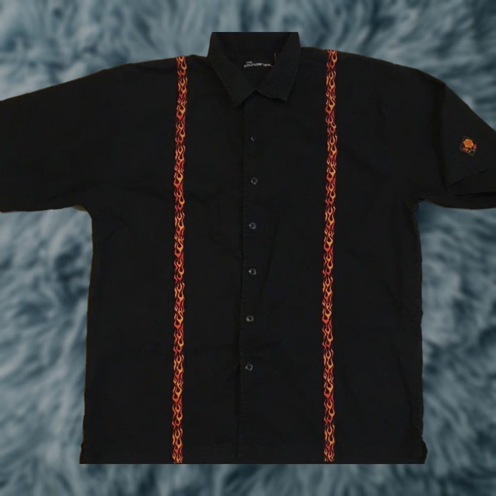 JNCO VINTAGE Fire Flames All Over Print Button Down Shirt L Men Black 80s 90s Biker Skate Surf Rock Punk Jnco Size US L / EU 52-54 / 3 - 1 Thumbnail