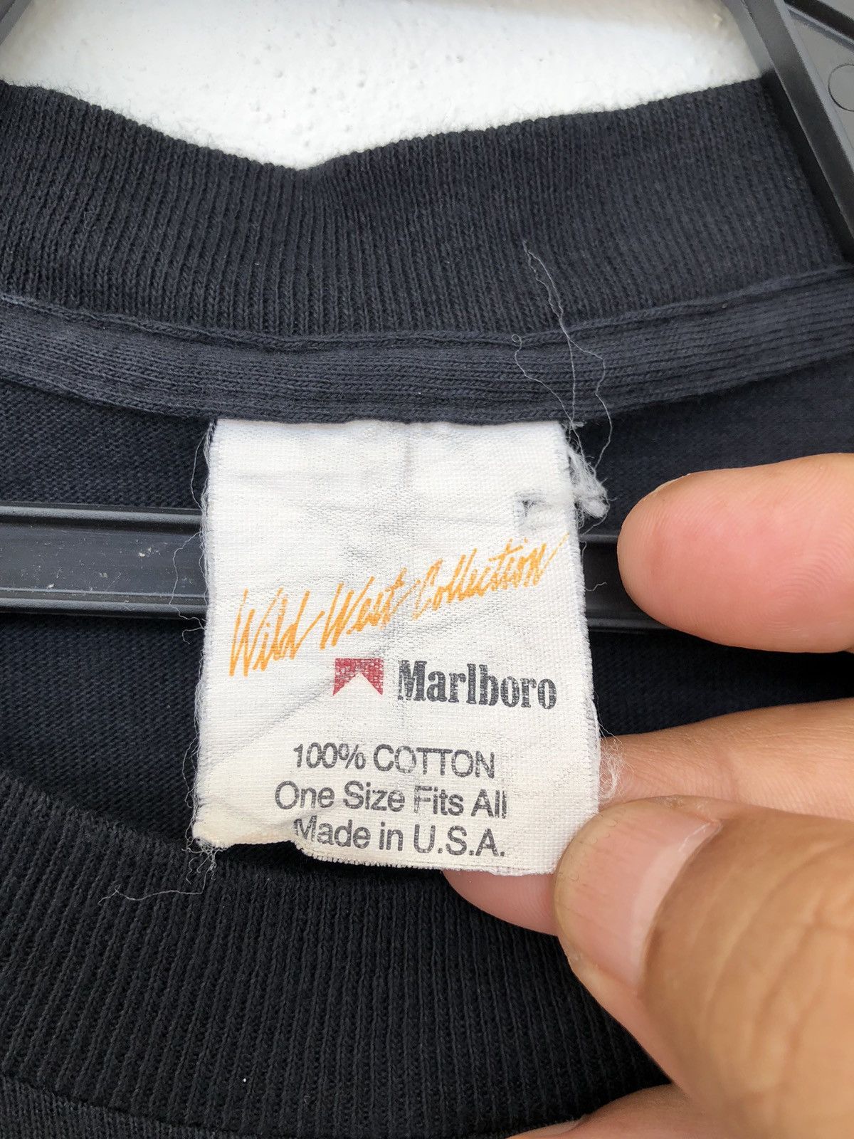 Marlboro Vintage 90s MARLBORO Wild West Cowboy Tee Size US L / EU 52-54 / 3 - 10 Thumbnail