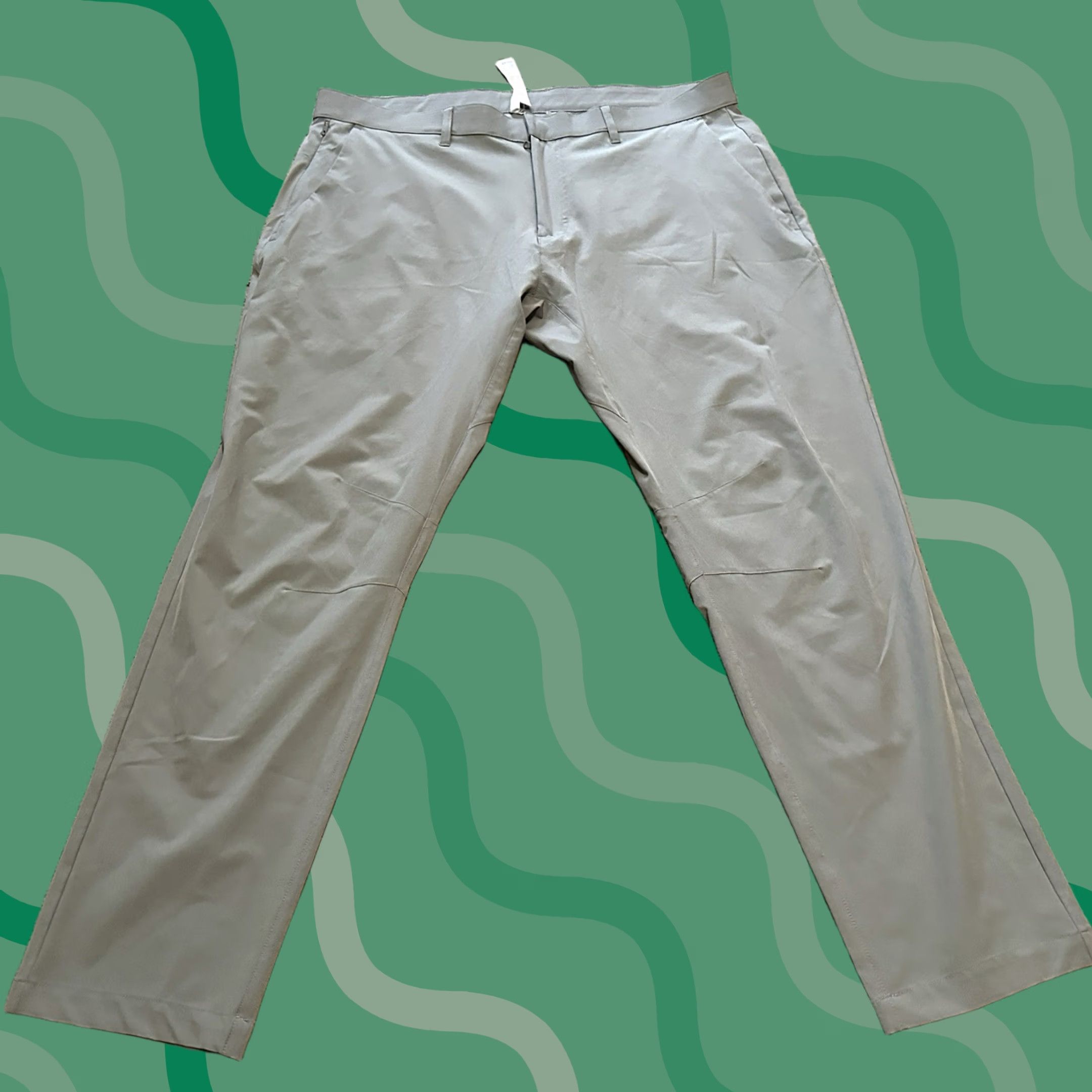 Fabletics Fabletics Performance Breathable Pockets Golf Chino Pants Mens 38x32 Gray Size US 38 / EU 54 - 1 Thumbnail