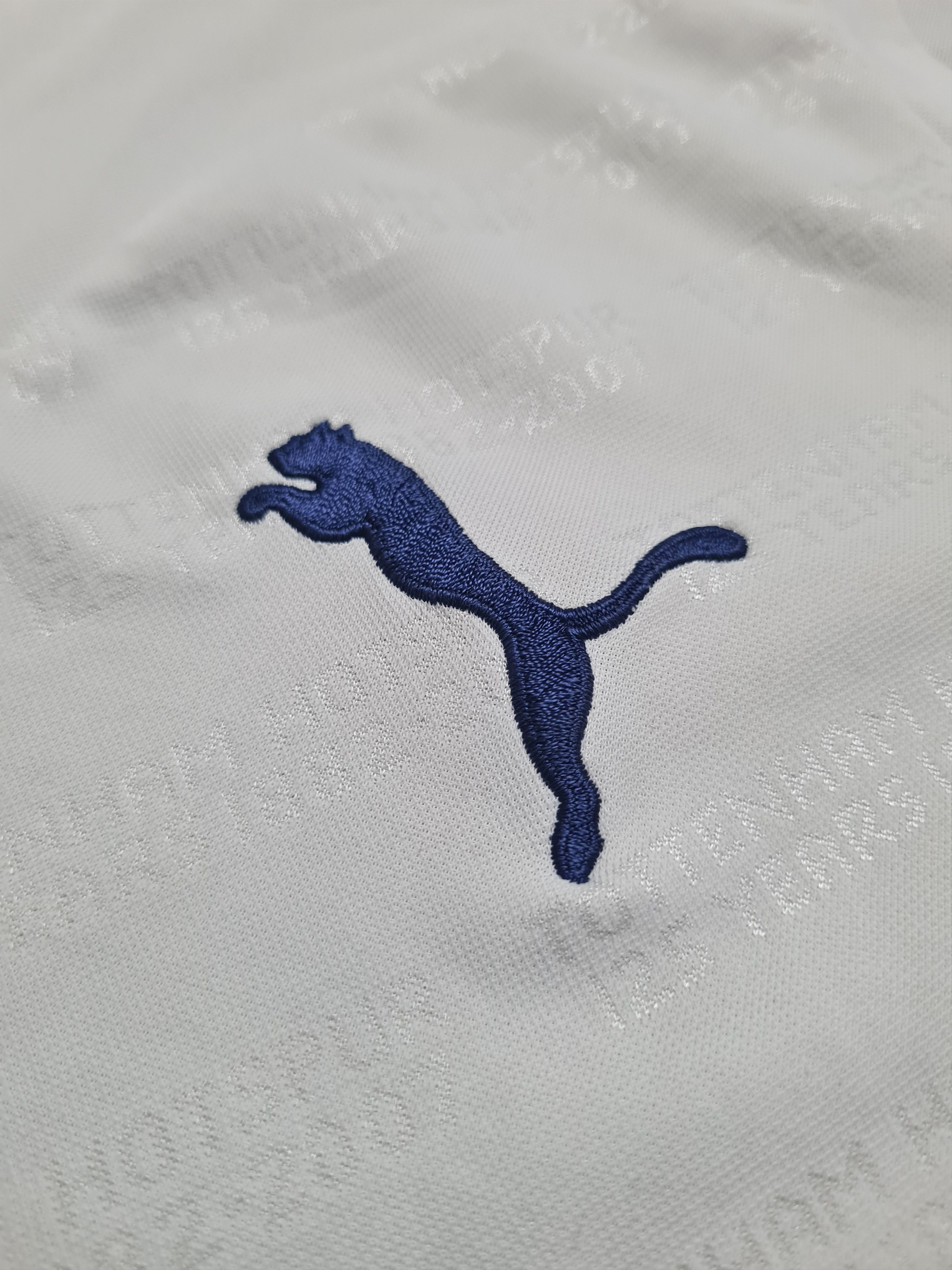 Nike VINTAGE PUMA TOTTENHAM HOTSPUR 2007/2008 HOME SHIRT FOOTBALL Size US M / EU 48-50 / 2 - 13 Thumbnail