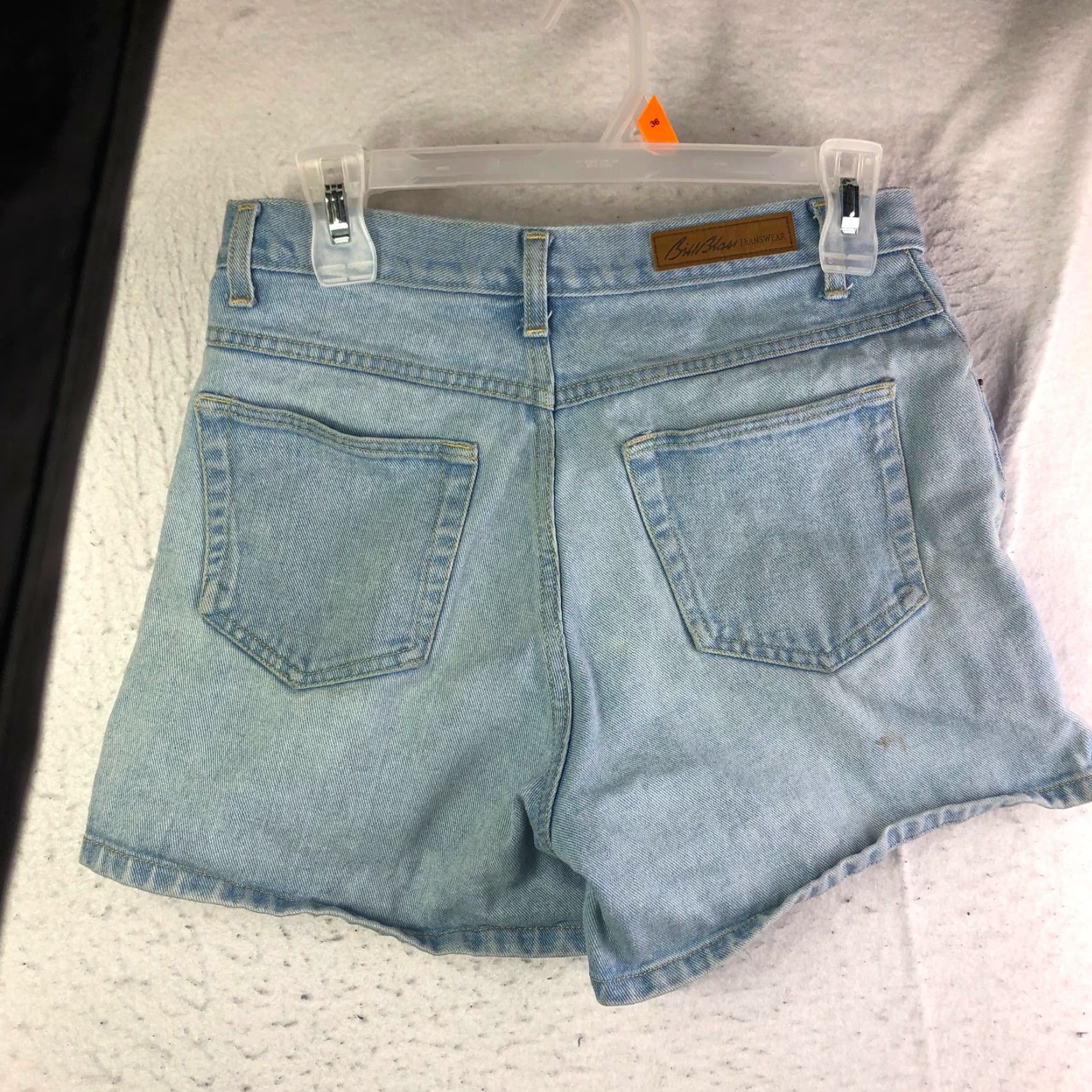 Bill Blass Bill Blass Womens Jeans Shorts Boyfriend 28" Waist Size 8 Blue Denim Cotton Regular Rise Mid Front Zip Size 28" / US 6 / IT 42 - 4 Thumbnail