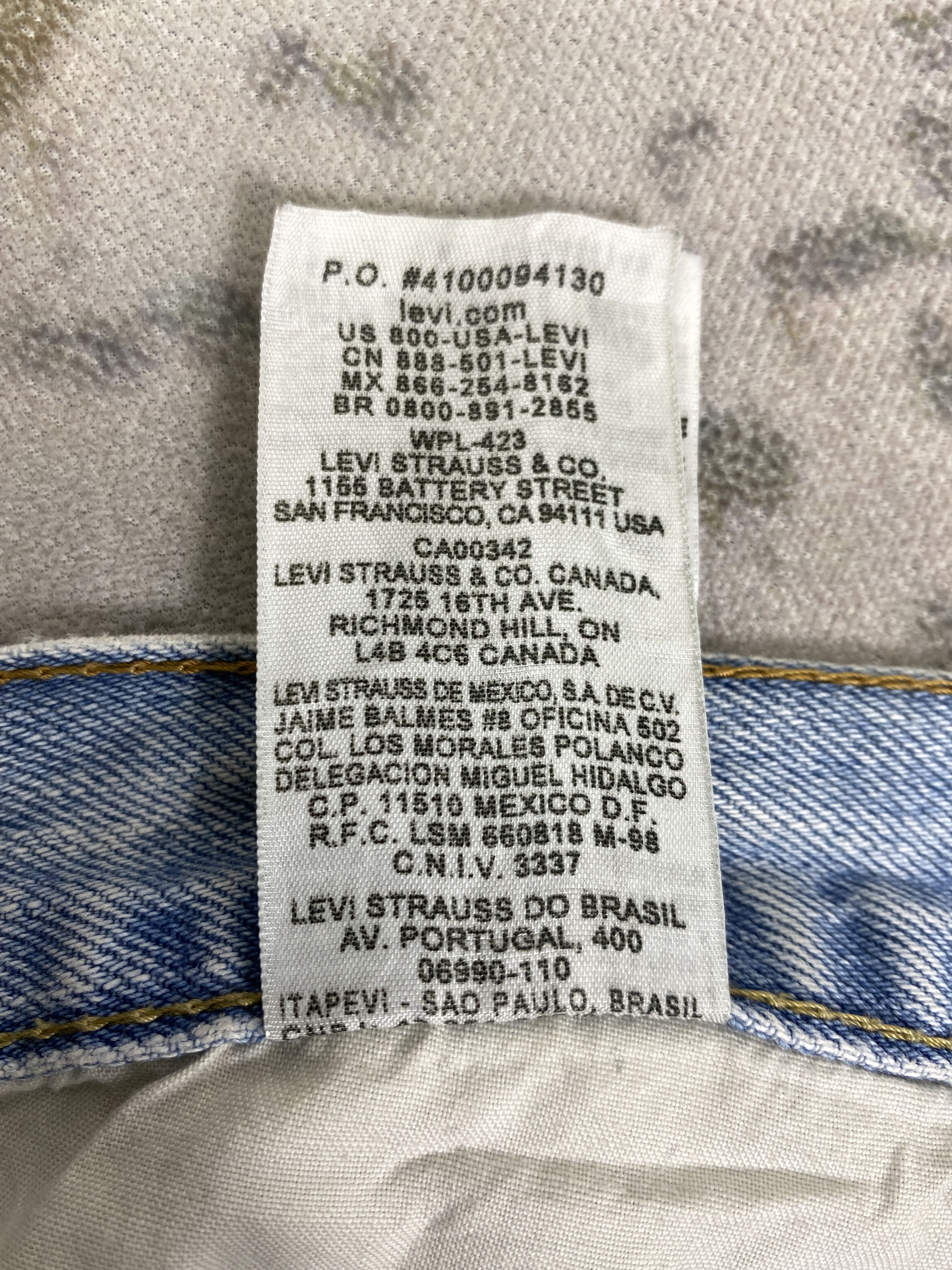 Levi's Light Blue Wash Levi's 550 Jeans 38x33 Denim -SJ101 Size US 38 / EU 54 - 12 Thumbnail