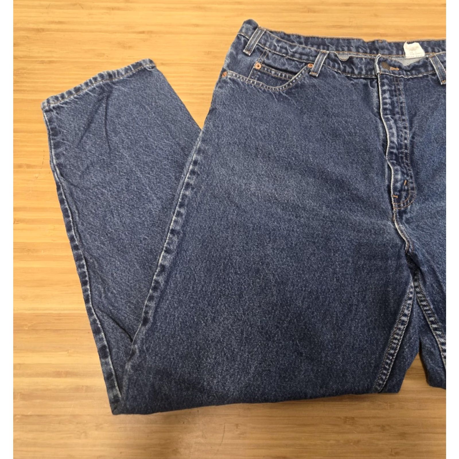 Levi's Levi's 550 Jeans Mens 40x30 Blue Medium Wash Relaxed Fit Tapered Leg Denim Jeans Mens Blue 40 30 Cotton Zip Five-pocket Size US 40 / EU 56 - 5 Thumbnail