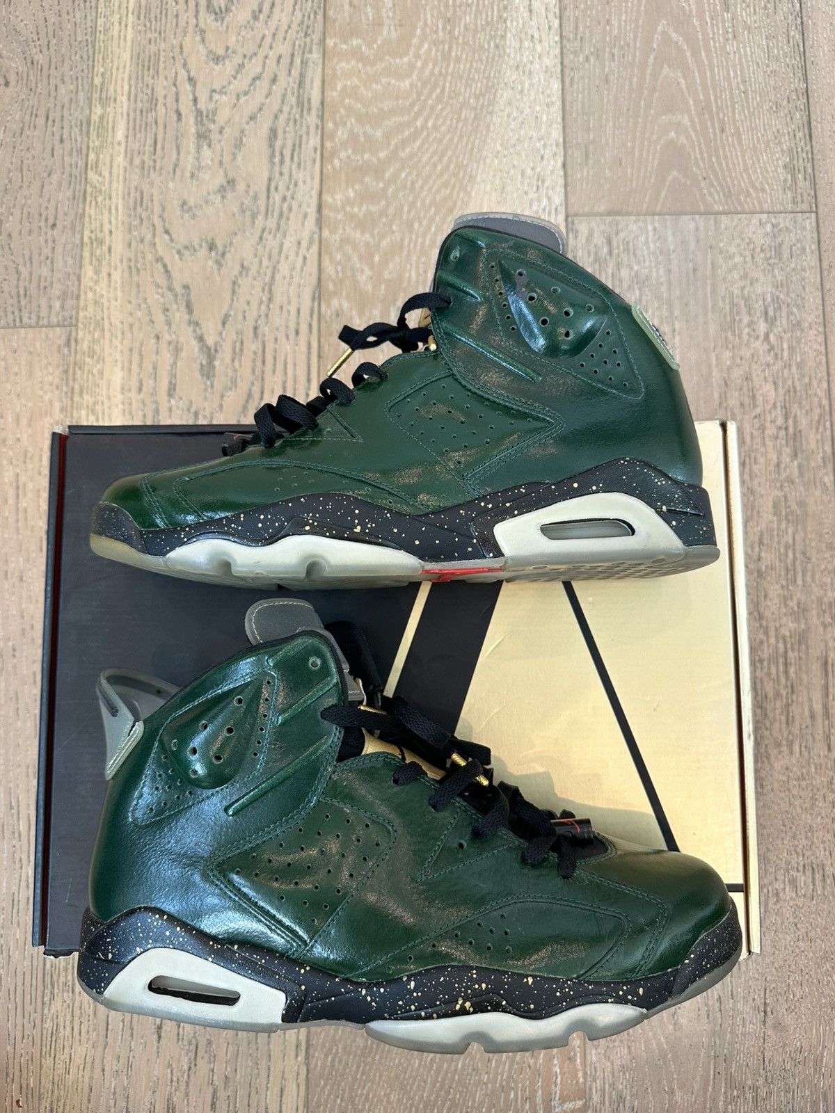 Jordan Brand Jordan 6 Retro Champagne Size US 11 / EU 44 - 8 Thumbnail