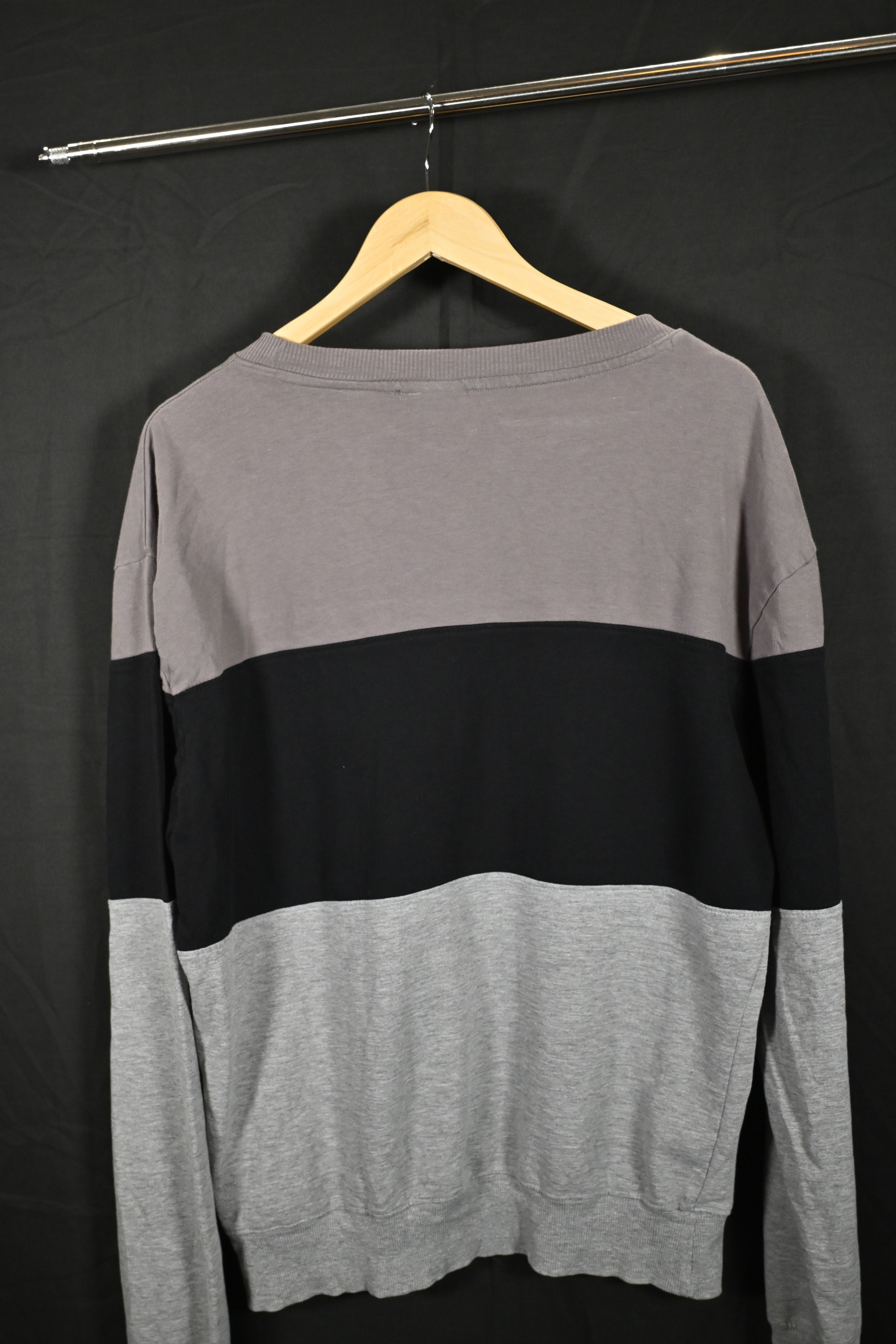 Other Panic! At The Disco Logo Jumper – Tri-Material Band Sweater Size US M / EU 48-50 / 2 - 5 Thumbnail