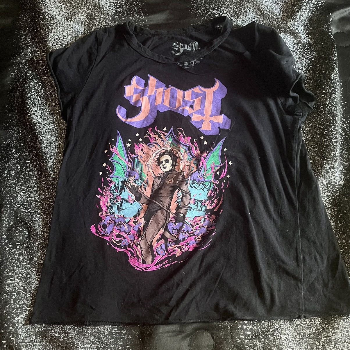 Band Tees GHOST Band Women’s Distressed Tour Tee. Size S / US 4 / IT 40 - 1 Thumbnail