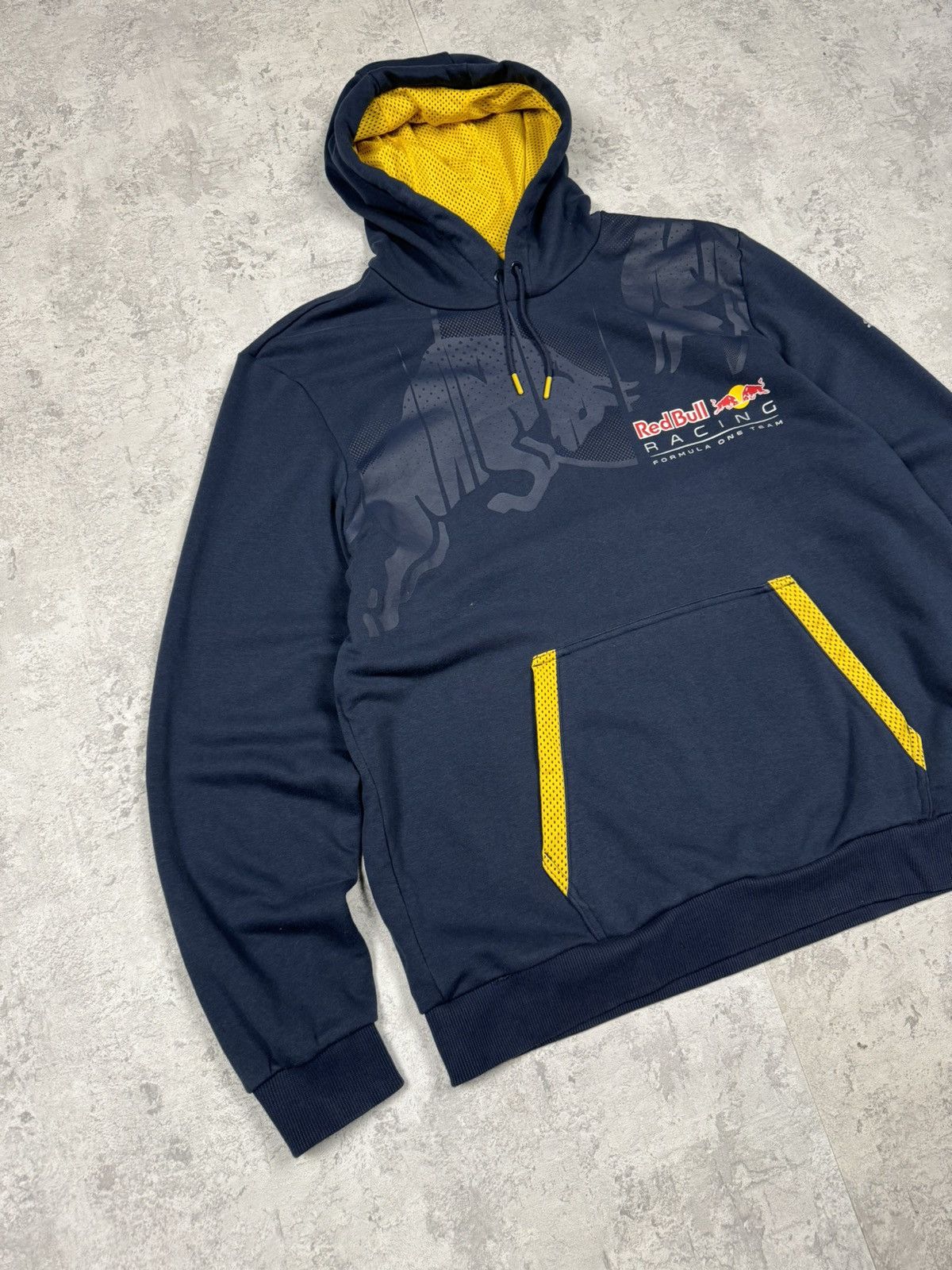 Red Bull Puma Red Bull Racing Formula One Team Hoodie Big Logo SizeXL Size US XL / EU 56 / 4 - 3 Thumbnail