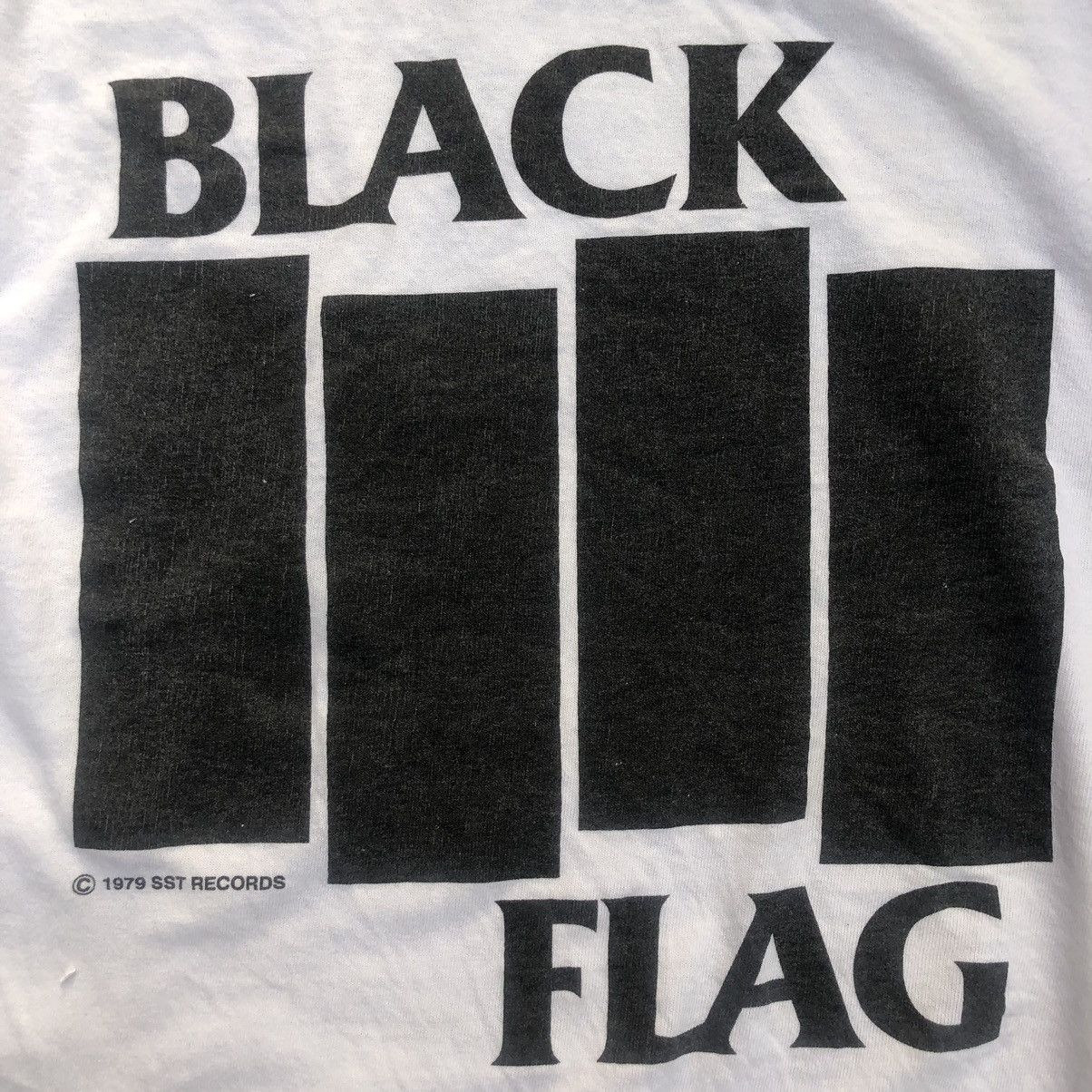Band Tees Band Black flag big logo 1979 vintage gildan Size US S / EU 44-46 / 1 - 5 Thumbnail