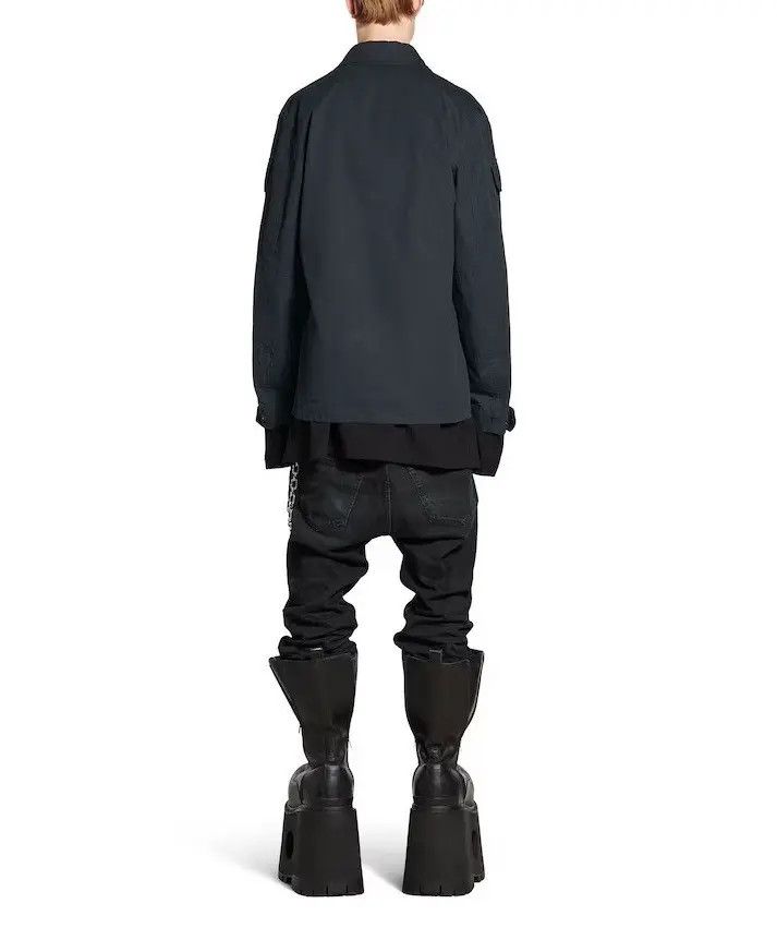 Balenciaga o1srvl11e0426 Military Shirt in Dark Grey Size US M / EU 48-50 / 2 - 4 Thumbnail