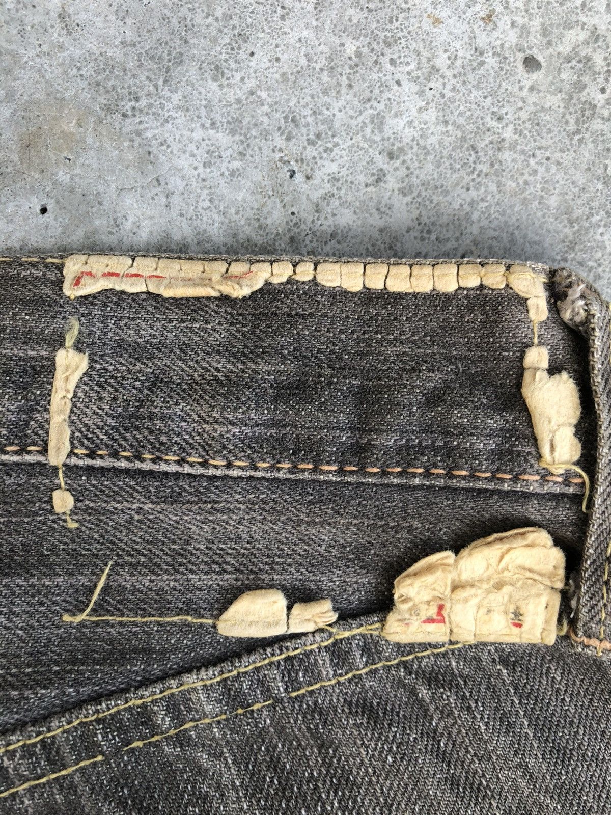 Sugar Cane Vintage Sugarcane Selvedge Denim Distressed Denim Size US 33 - 19 Thumbnail