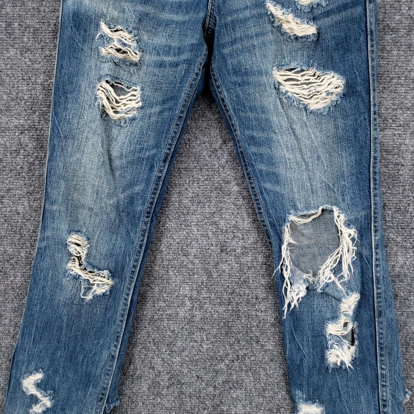 Levi's Item Specifications: Country of Origin: Unknown Size 42" / US 20 - 4 Thumbnail
