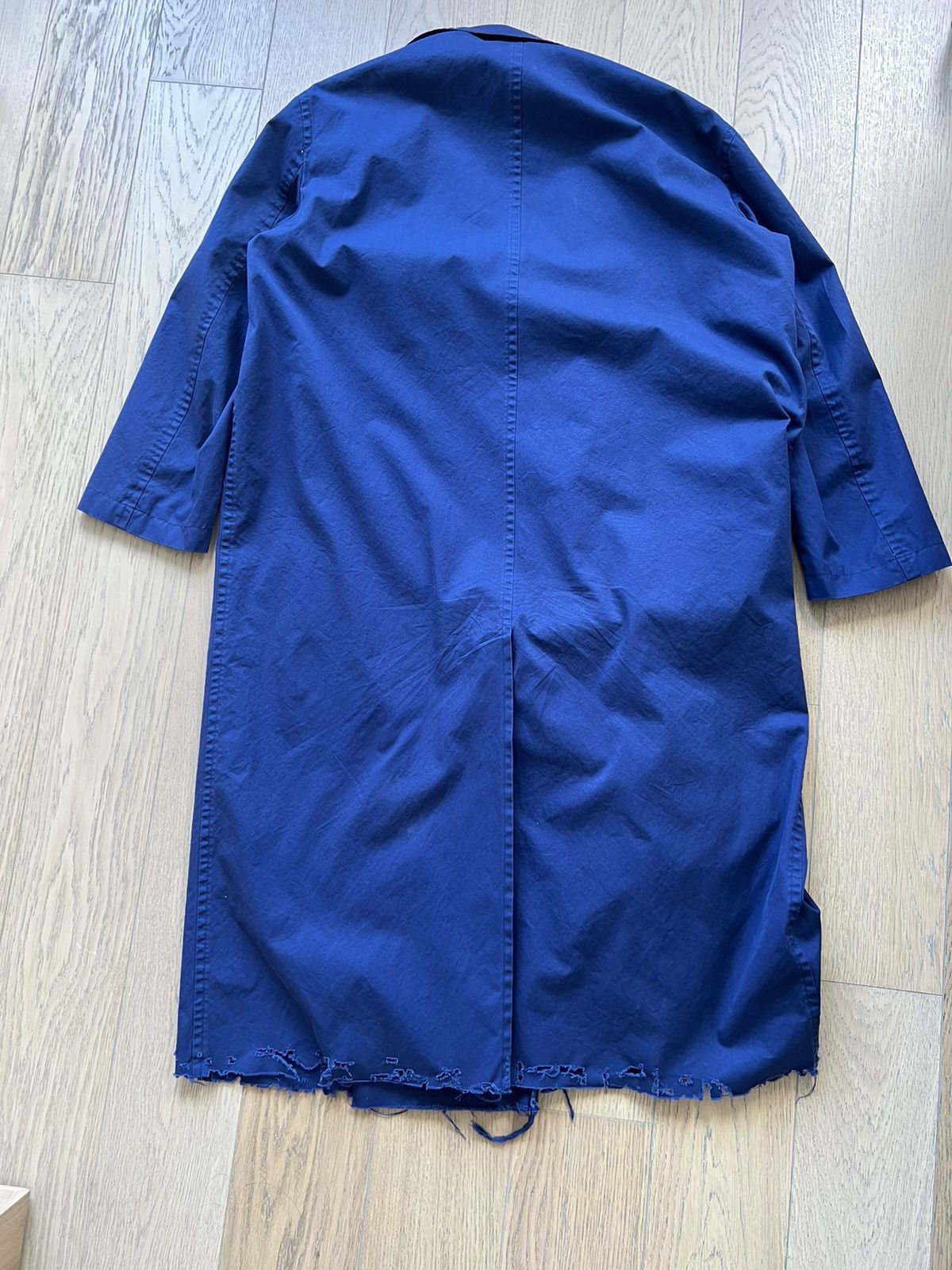 Balenciaga Spring 22 Clones Runway Safety Pin Wrap Car Coat Size 2 Size US M / EU 48-50 / 2 - 4 Thumbnail