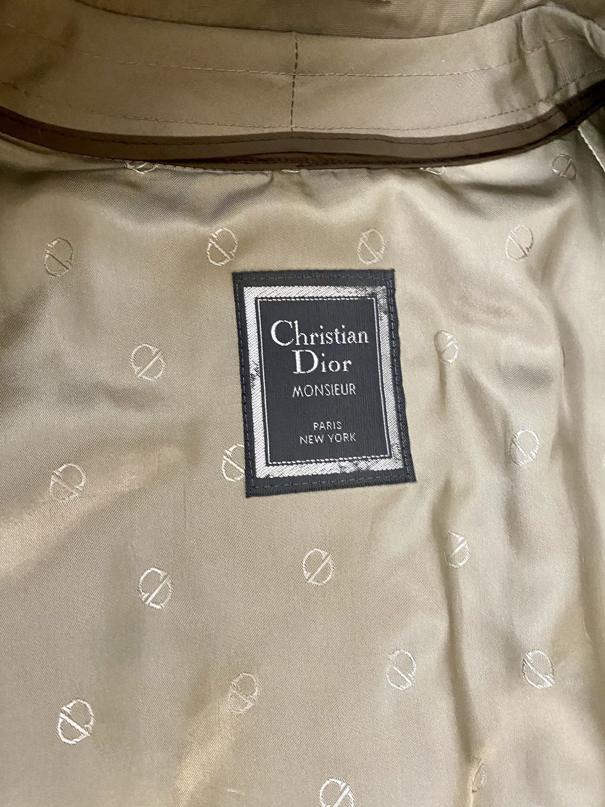Christian Dior Monsieur Christian Dior Monsieur taupe mackintosh coat 38R Vintage Size US M / EU 48-50 / 2 - 15 Thumbnail