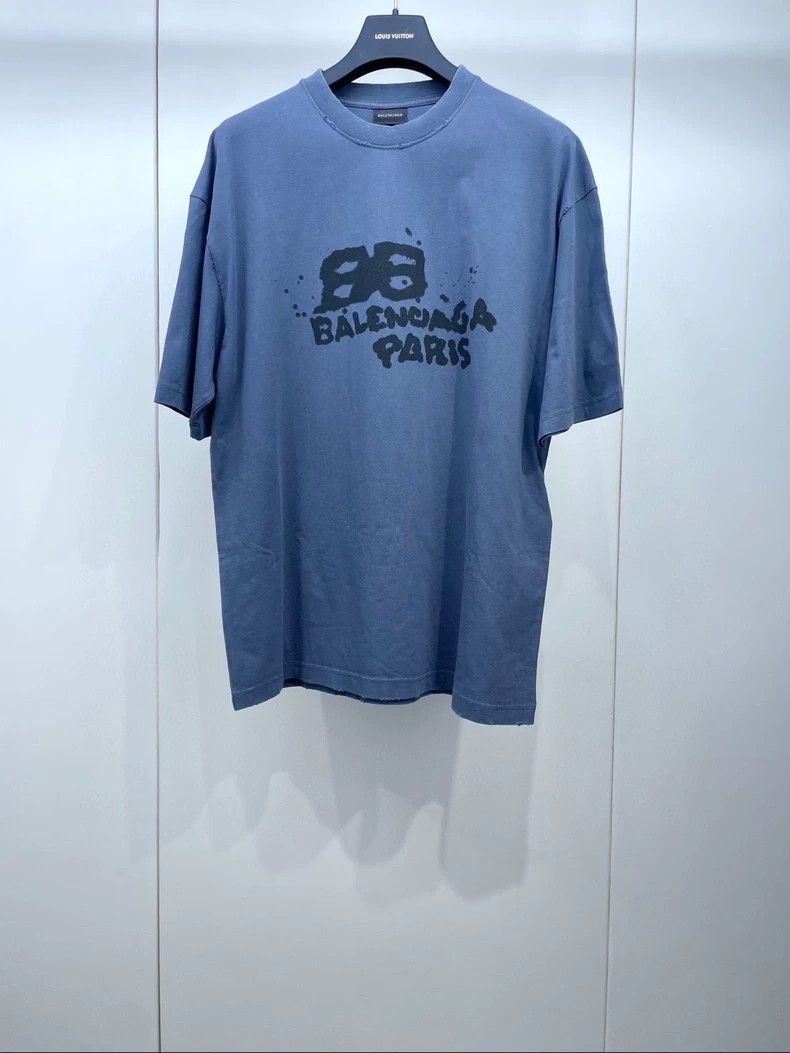 Balenciaga Balenciaga Splatter Letter Graffiti Short Sleeve T-Shirt Size US S / EU 44-46 / 1 - 1 Thumbnail