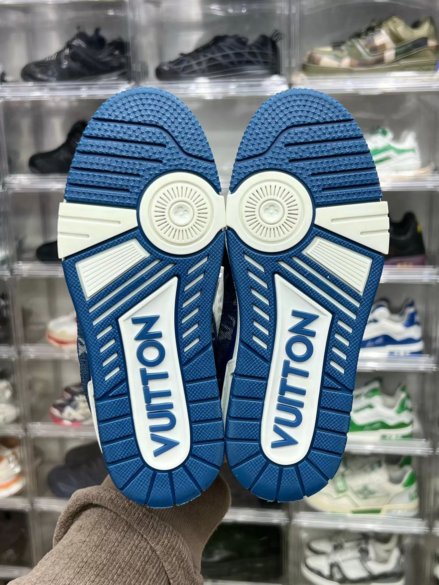 Louis Vuitton LV TRAINER Blue White Denim UK1.5/35.5 Near New Size US 4 / IT 34 - 8 Thumbnail