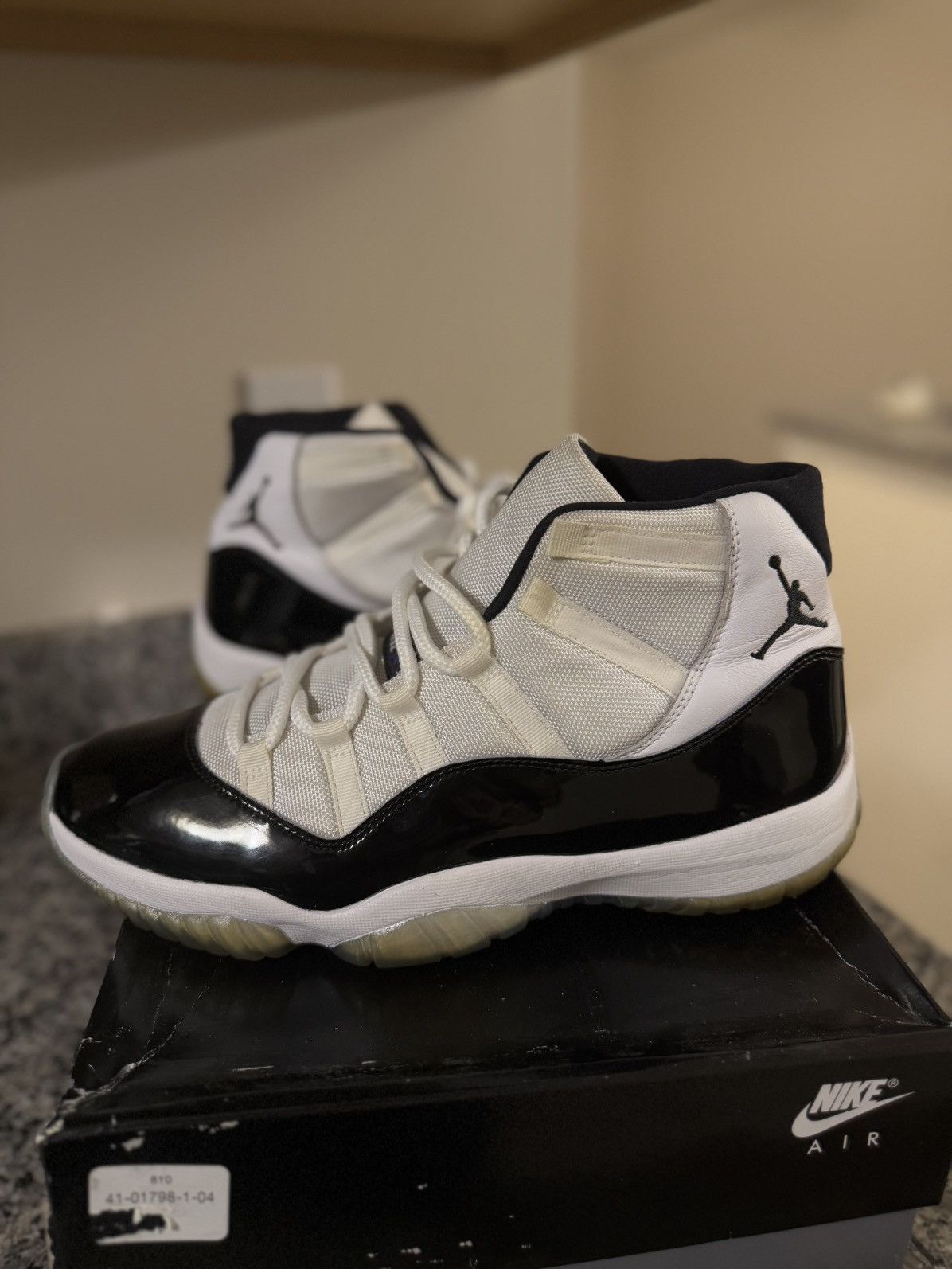 Jordan Brand × Nike Jordan 11 Concord 2018 Classic Size 12 W BOX Size US 12 / EU 45 - 1 Thumbnail