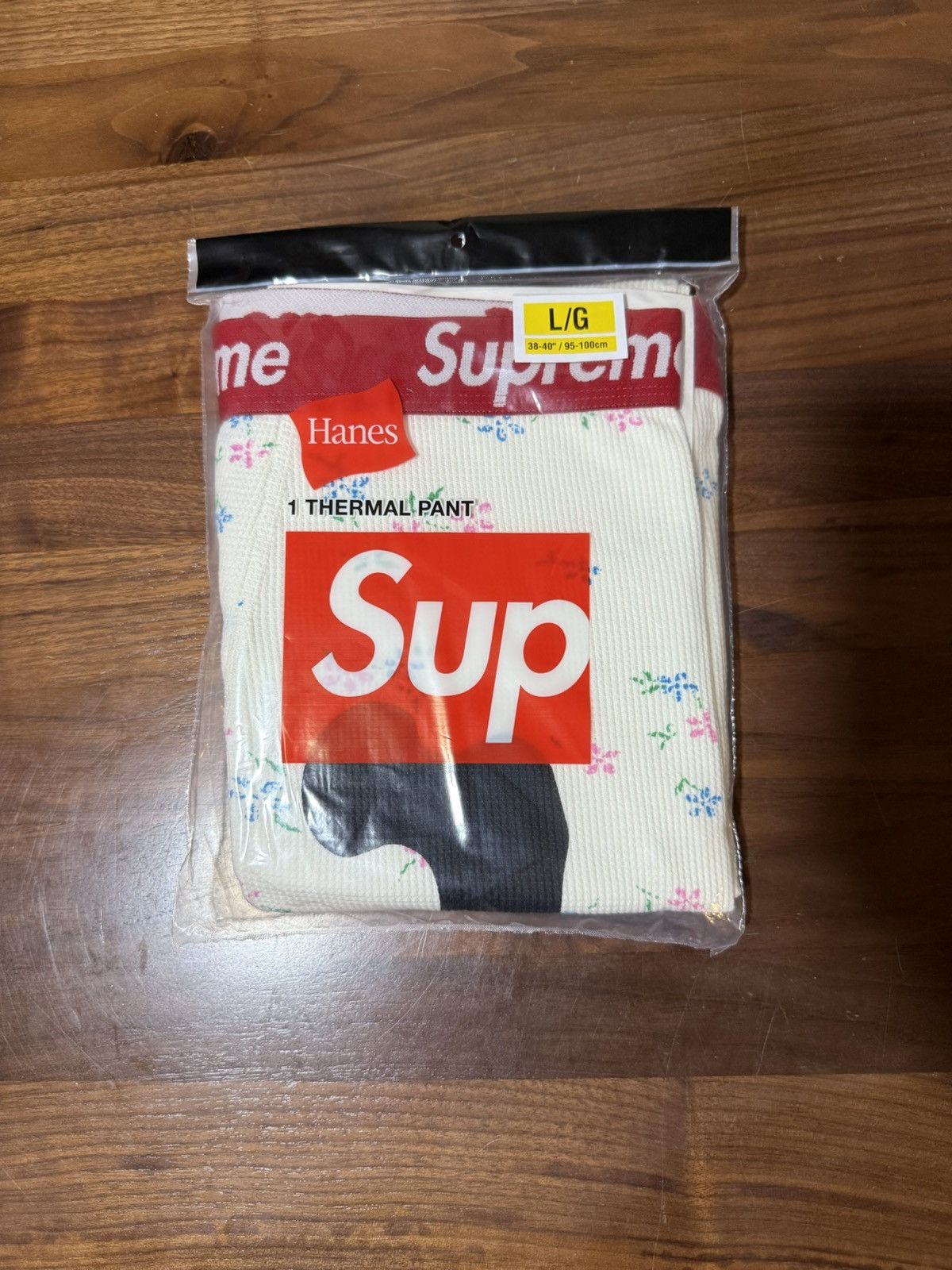 Hanes × Supreme Supreme Hanes Bones Thermal Pant 1 Pack Floral Sz Large FW25 Size 34 - 2 Thumbnail