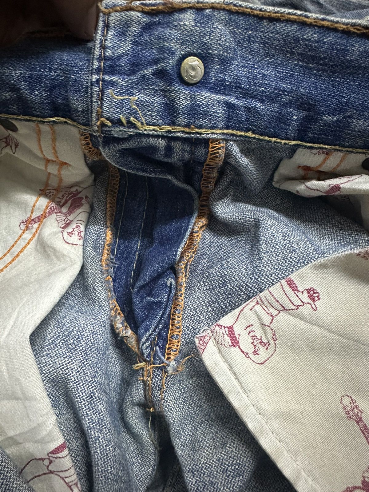 True Religion True Religion distressed jeans Size US 36 / EU 52 - 14 Thumbnail
