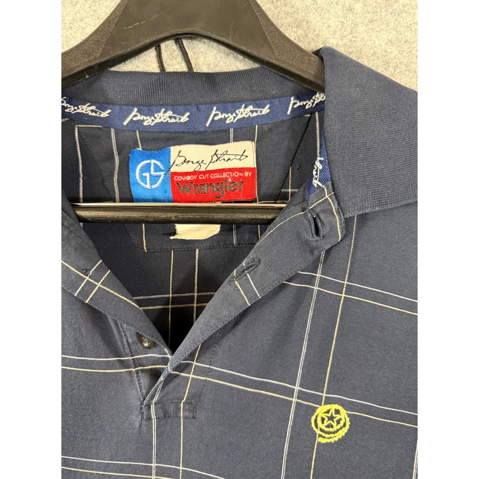 Wrangler VINTAGE Wrangler George Strait Polo Shirt Mens M Navy Blue Plaid Short Sleeve Size US M / EU 48-50 / 2 - 5 Thumbnail