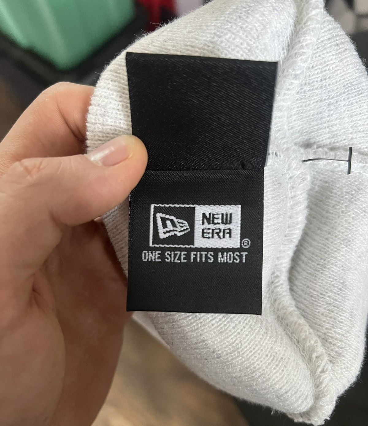 Supreme Supreme New Era Classic Logo London Shop Beanie Ash Grey Size ONE SIZE - 6 Thumbnail
