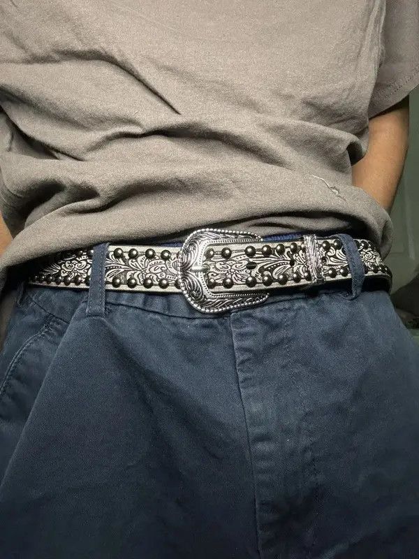 Japanese Brand Gothic Studded Belt (cement gray) Size ONE SIZE - 2 Thumbnail