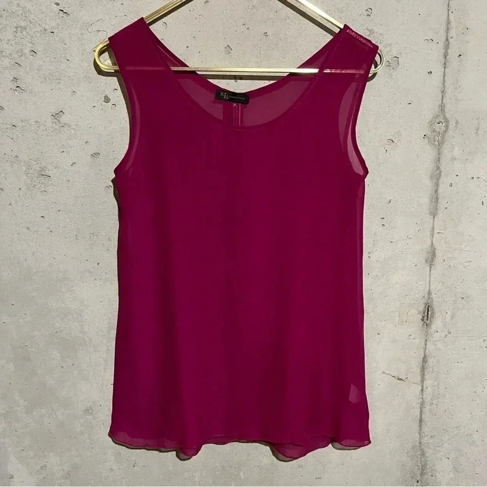 Other KLD Signature Magenta Sheer Tank Top Tunic Button Back Size S / US 4 / IT 40 - 1 Thumbnail