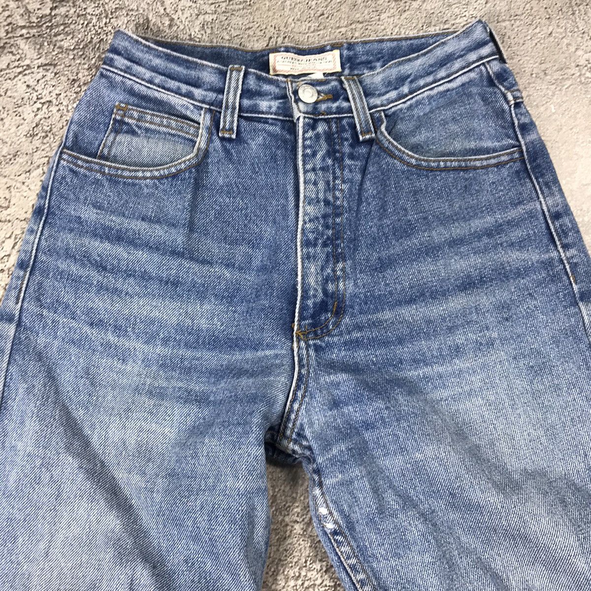 Vintage Vintage Y2K Guess Distressed Baggy Jeans Grunge W27 Graphic Size US 27 - 2 Thumbnail