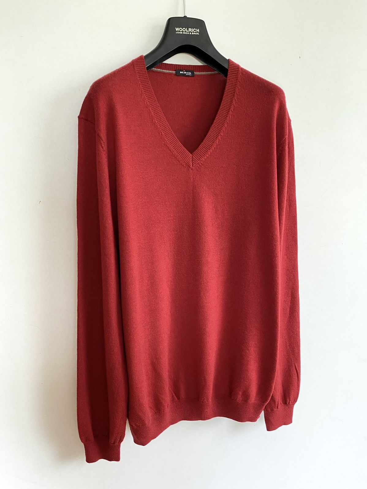 Kiton $1450 Kiton Napoli 100% Cashmere V-Neck Sweater Burgundy Red Size US L / EU 52-54 / 3 - 1 Thumbnail