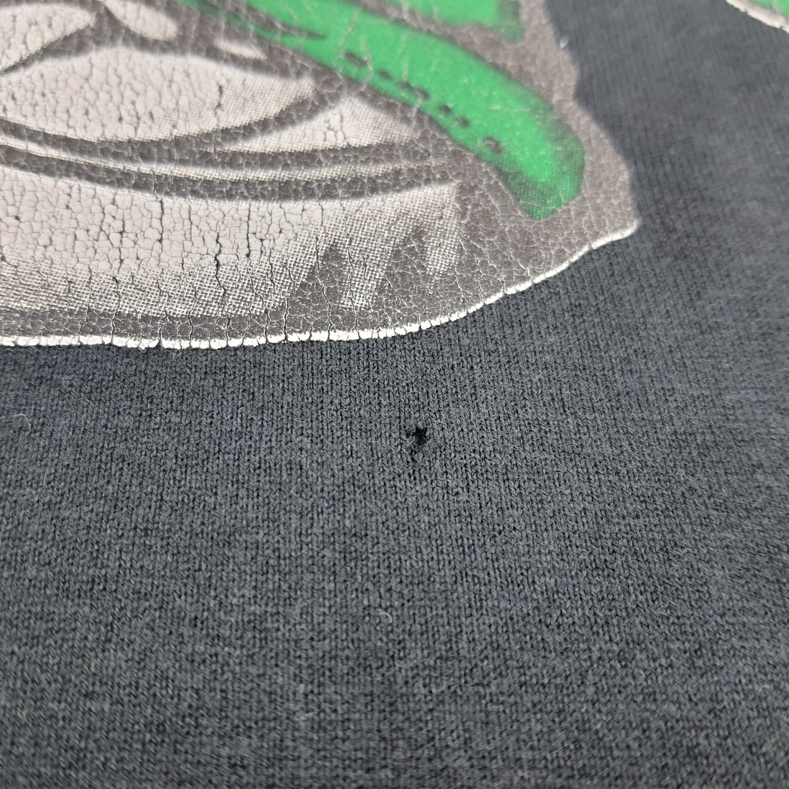 Vintage Vintage Endure Genesis EDG Skate Streetwear Tshirt Size US XL / EU 56 / 4 - 9 Thumbnail