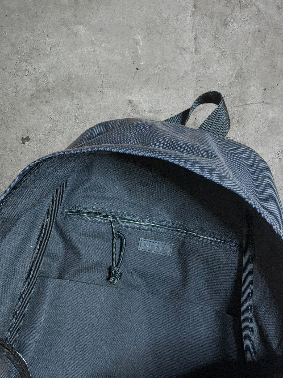 Balenciaga Balenciaga Be Kind Backpack Size ONE SIZE - 6 Thumbnail