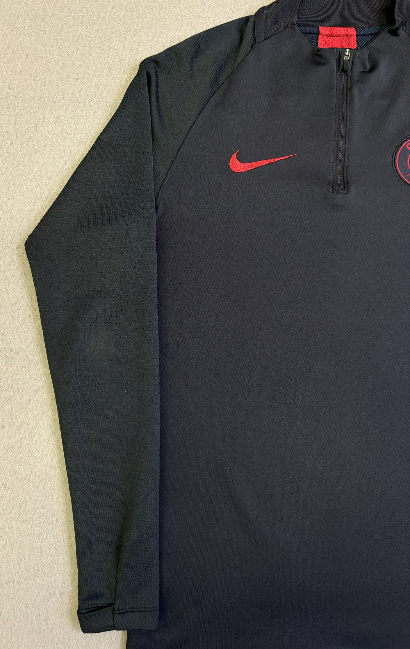 Nike Paris Saint Germain 2019/2020 Nike Football Sweatshirt. S Size US S / EU 44-46 / 1 - 10 Thumbnail