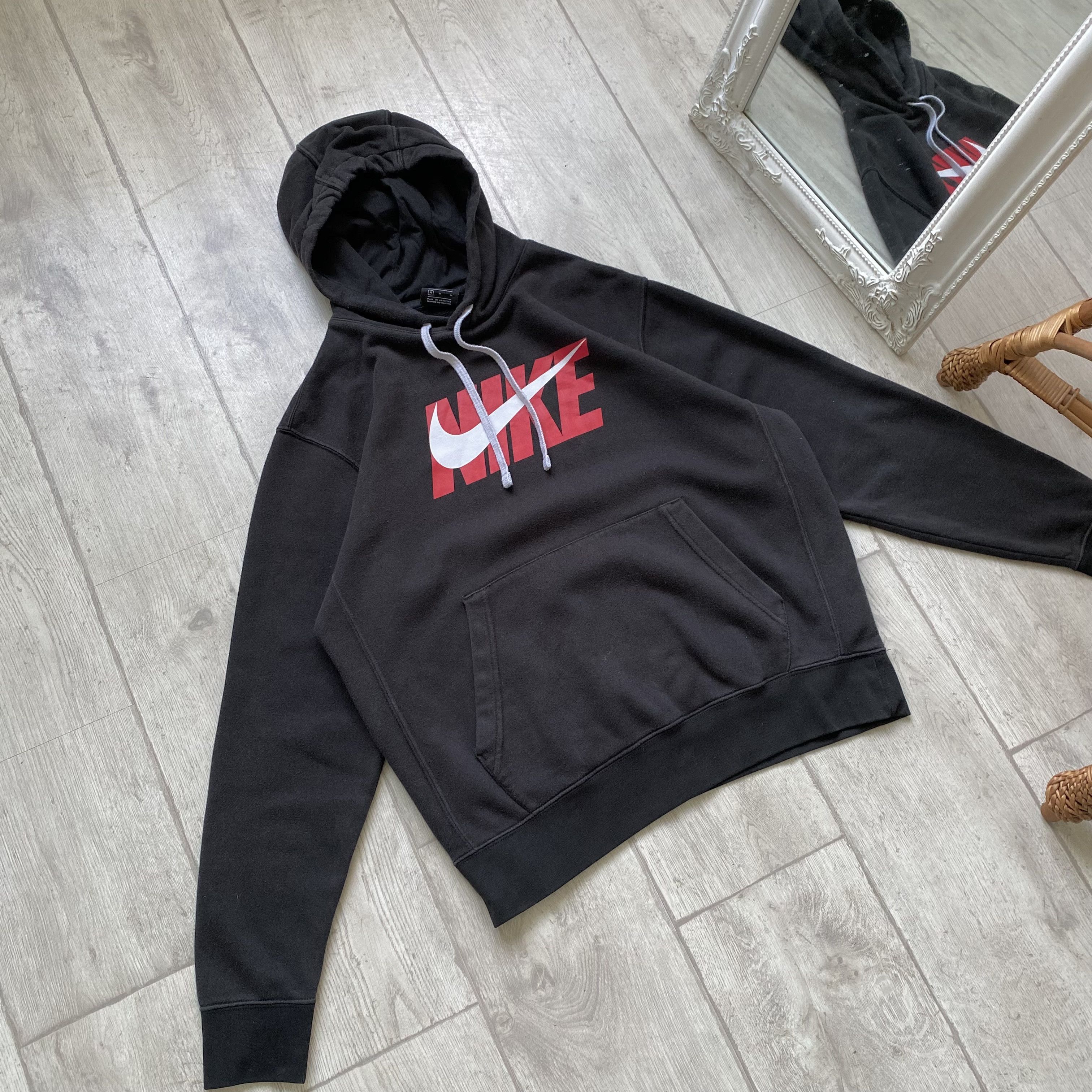 Nike 🦏 Washed Nike center logo hoodie Vintage swosh Size US M / EU 48-50 / 2 - 7 Thumbnail