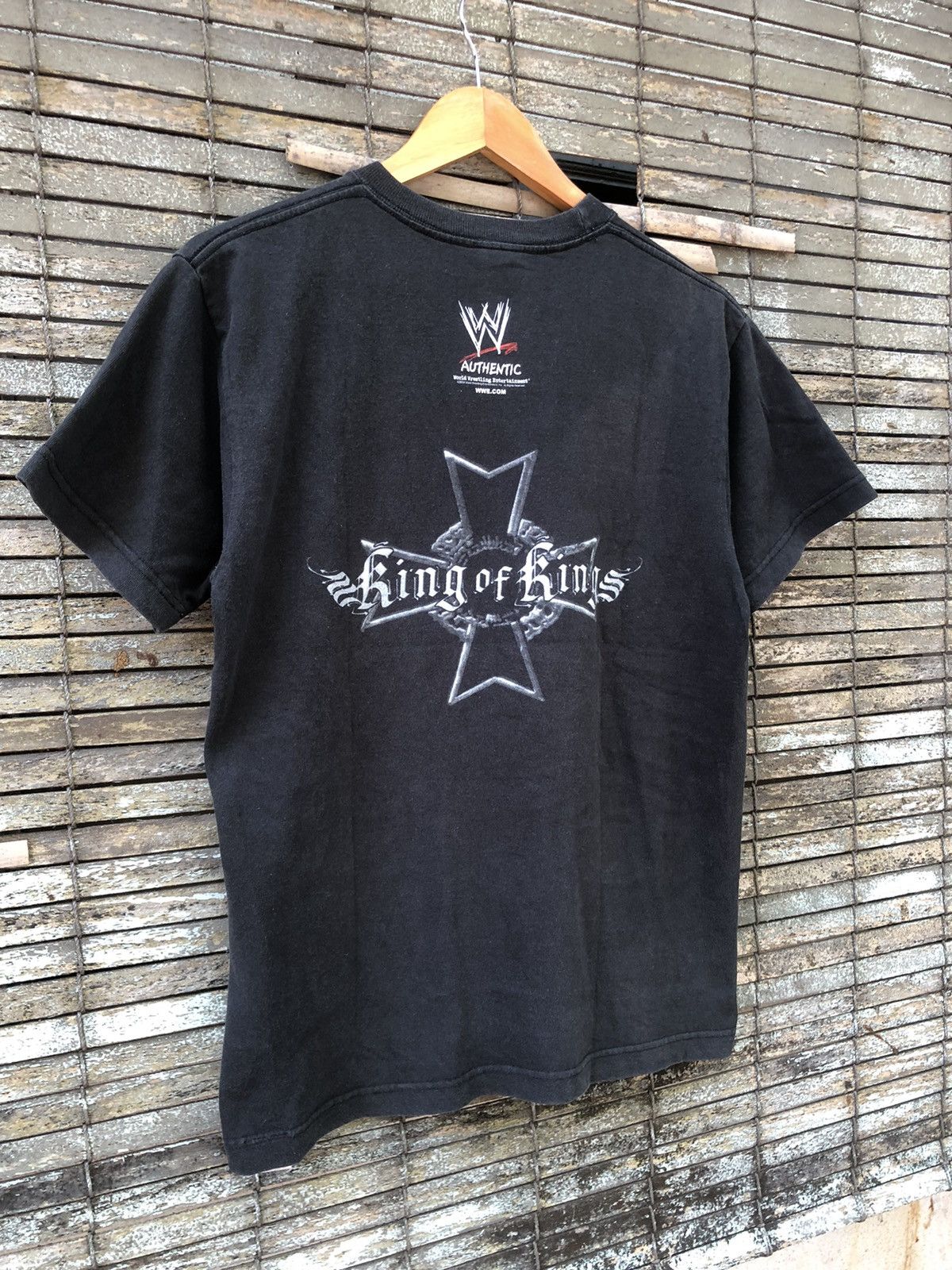 Vintage × WWE × WWF 💥Vintage💥Y2K Triple H King Of King Backhit Tee Size US M / EU 48-50 / 2 - 9 Thumbnail