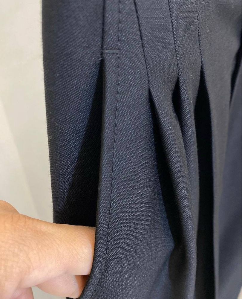 Gucci Gucci Trousers Casual Pants Size 27" / US 4 / IT 40 - 4 Thumbnail