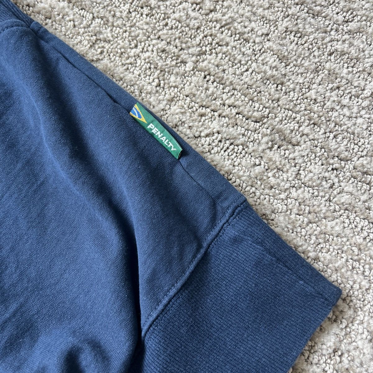 Penalty Vintage Penalty Brasil Crewneck Size US L / EU 52-54 / 3 - 3 Thumbnail