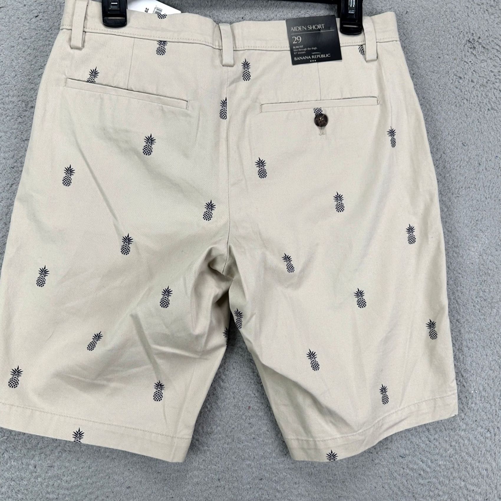 Banana Republic Banana Republic Aiden Mens Khakis Shorts 29X10 Beige Pineapple Print Pockets NEW Size US 29 - 3 Thumbnail