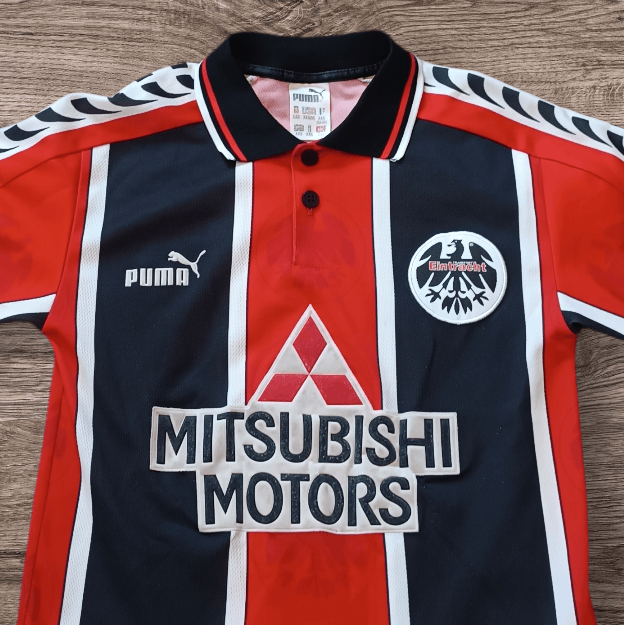 Puma Vintage Shirt Eintracht Frankfurt 1996/97 Puma Original Size US XS / EU 42 / 0 - 2 Thumbnail